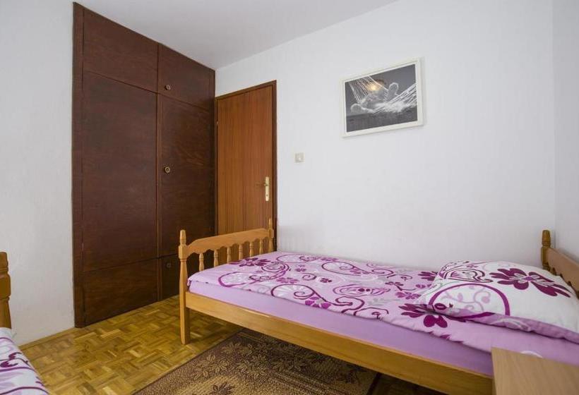 Apartment Laurus / Two Bedrooms A1
