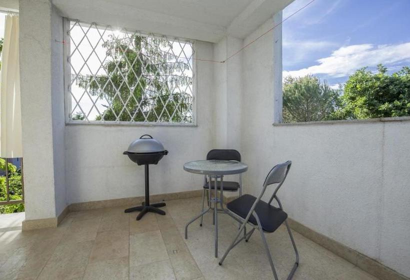 Apartment Laurus / Two Bedrooms A1