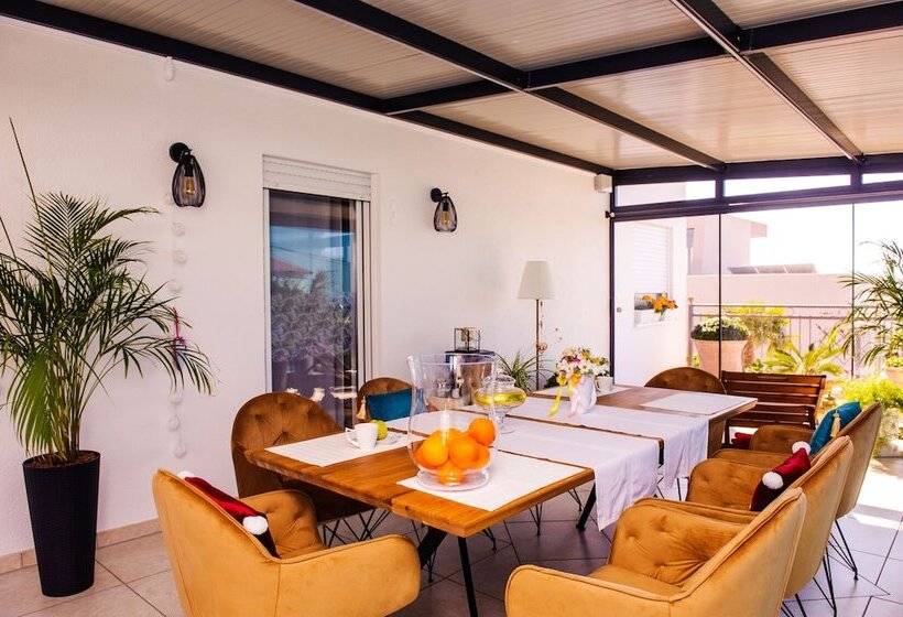 Apartment And Rooms Ana