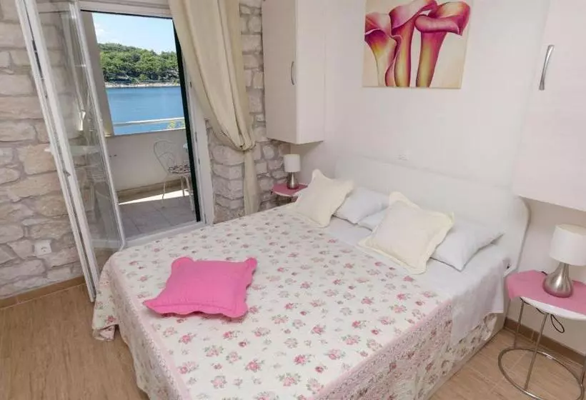 Apartments Djurdjica