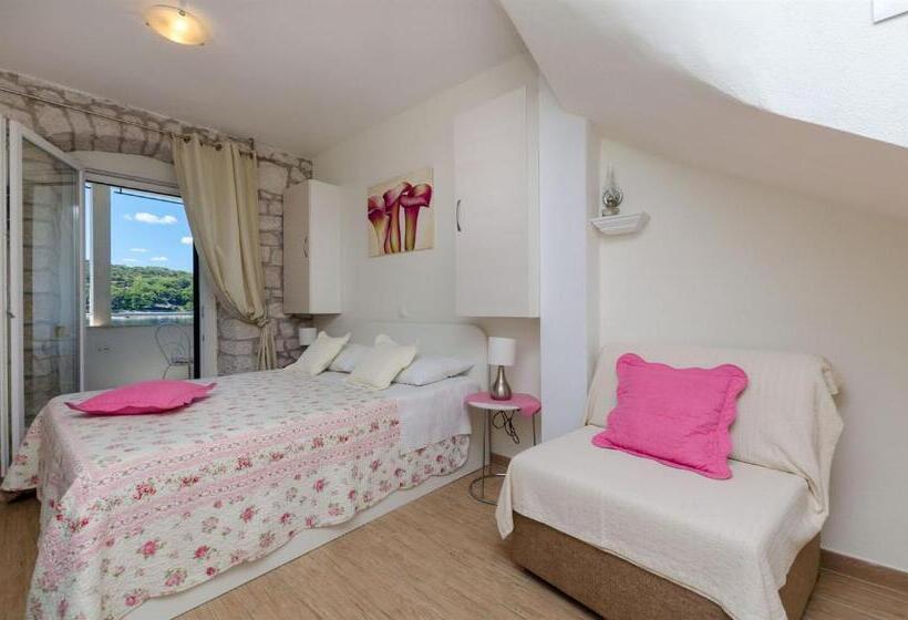 Apartments Djurdjica