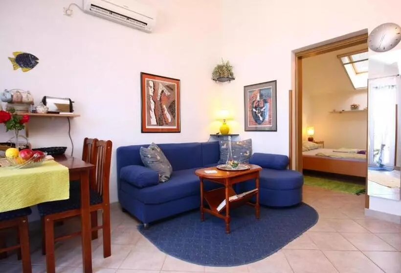 Apartments Grivičić