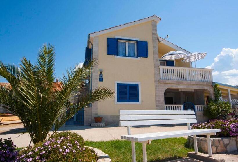 Apartments Grivičić