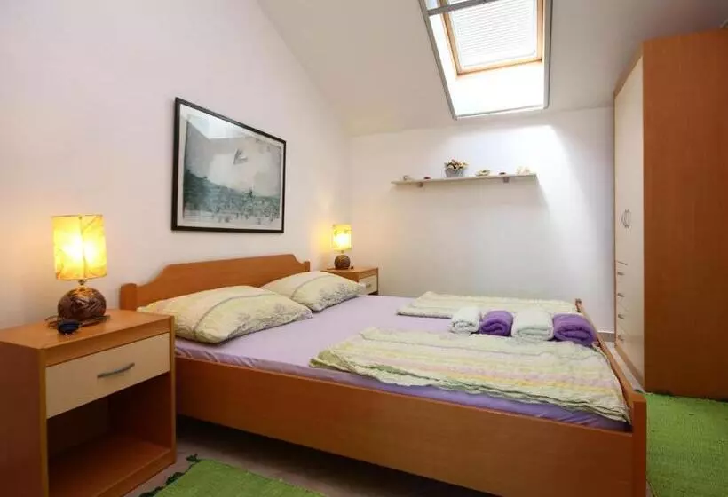 Apartments Grivičić