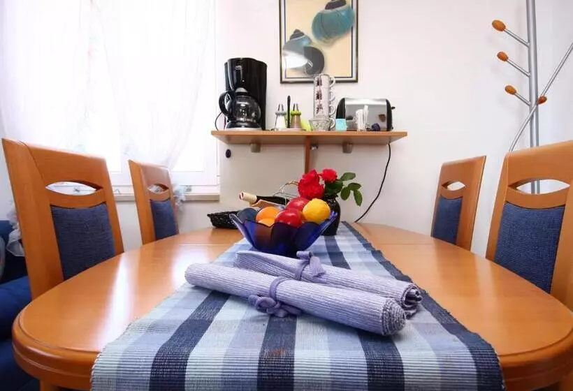 Apartments Grivičić