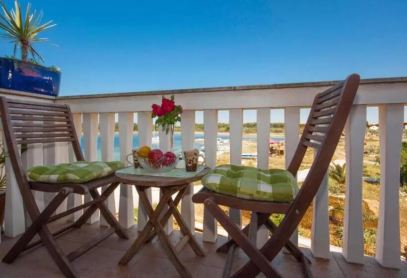 Apartments Grivičić