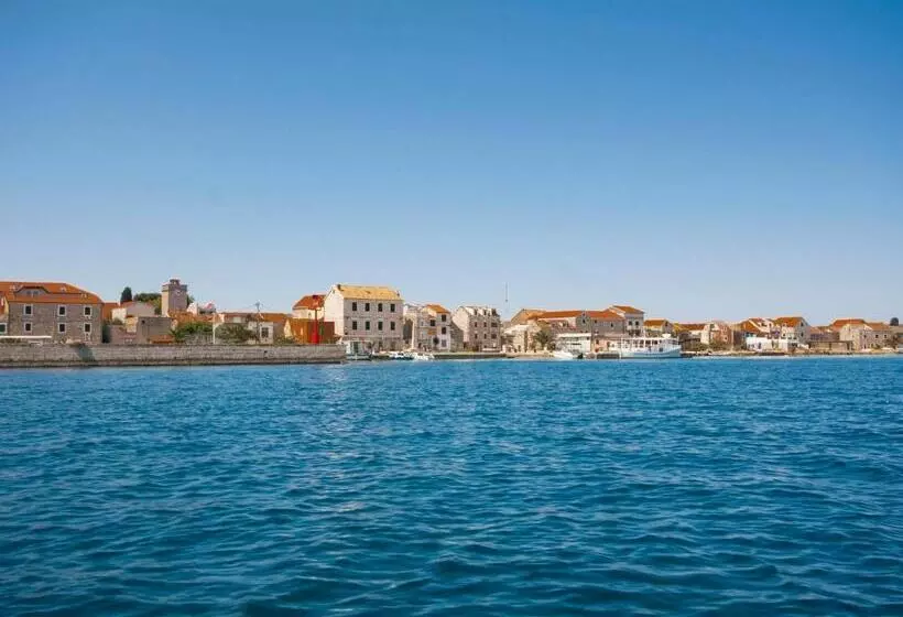 Apartments Grivičić