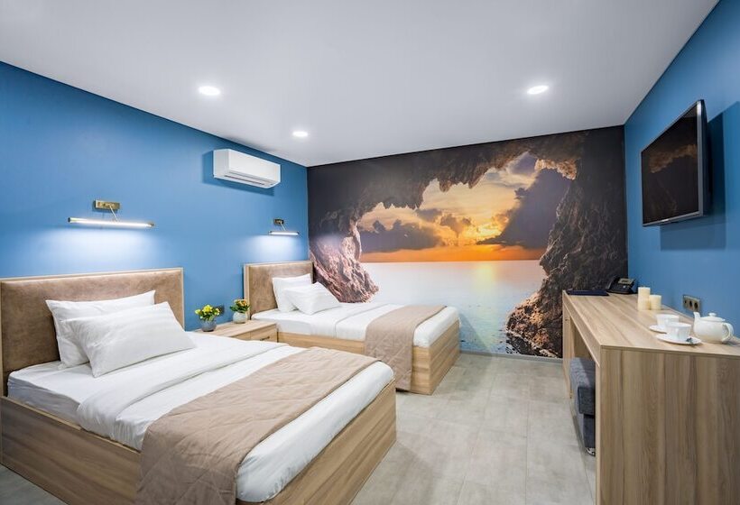 تختخواب و صبحانه Chalet