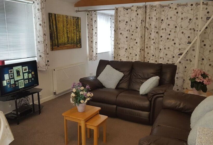 Immaculate 1 Bed Lodge Newton Abbot Torquay