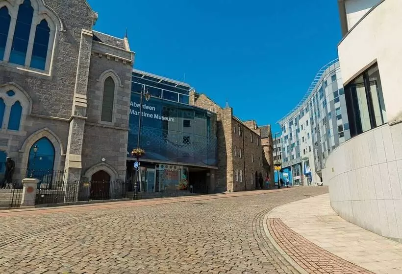 Prime Location Aberdeen