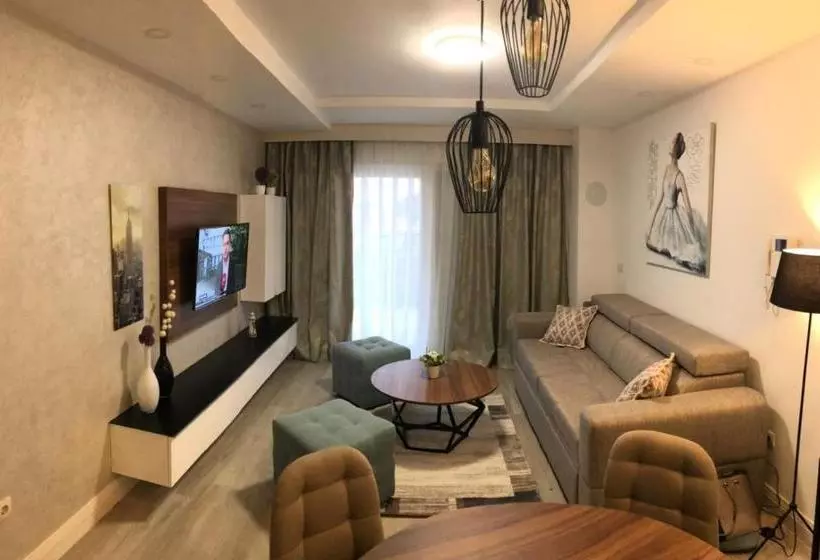 Apartments Leone Lukas