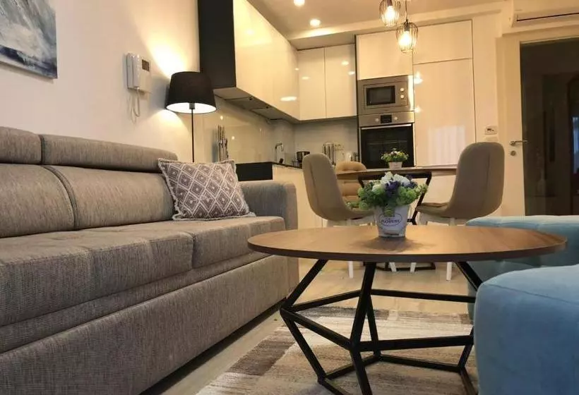 Apartments Leone Lukas