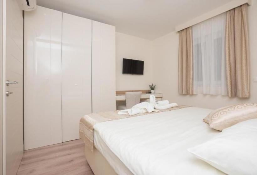 Apartments Leone Lukas