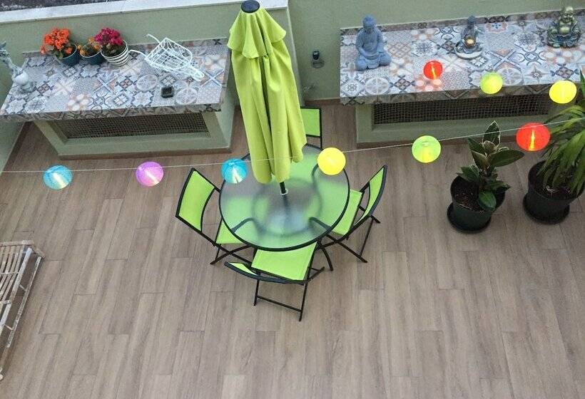 Bento Charming Apartment   65 Sixtyfive Boutique Home