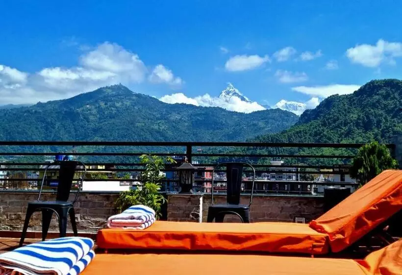 هتل Mala Pokhara