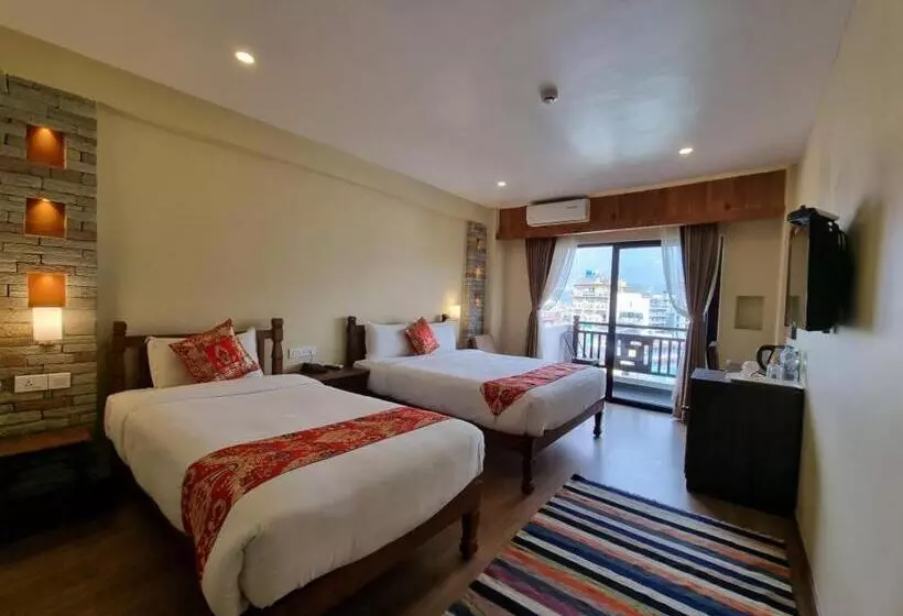 هتل Mala Pokhara