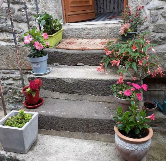 Le Refuge Des Alpes Mancelles