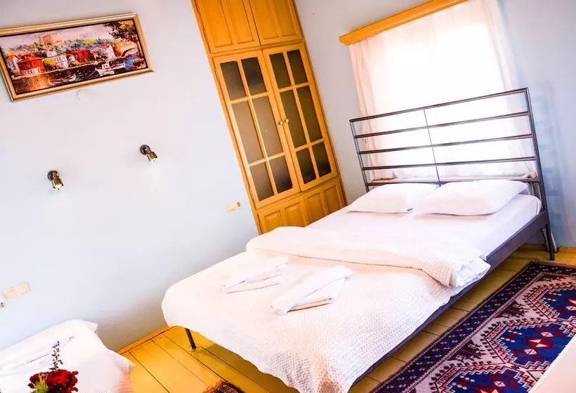 Majatalo Adatepe Otel