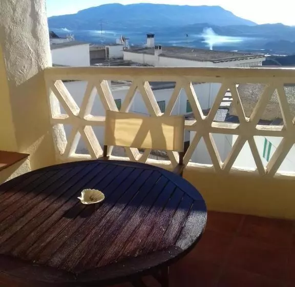 ペンション El Tinao