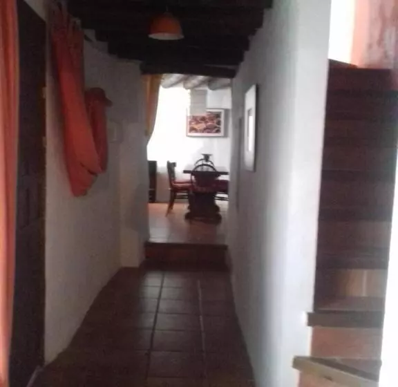 ペンション El Tinao