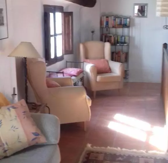 ペンション El Tinao