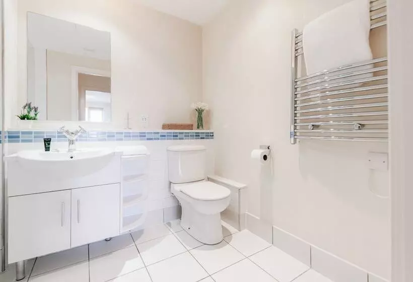 Roomspace Apartments  Park Lane