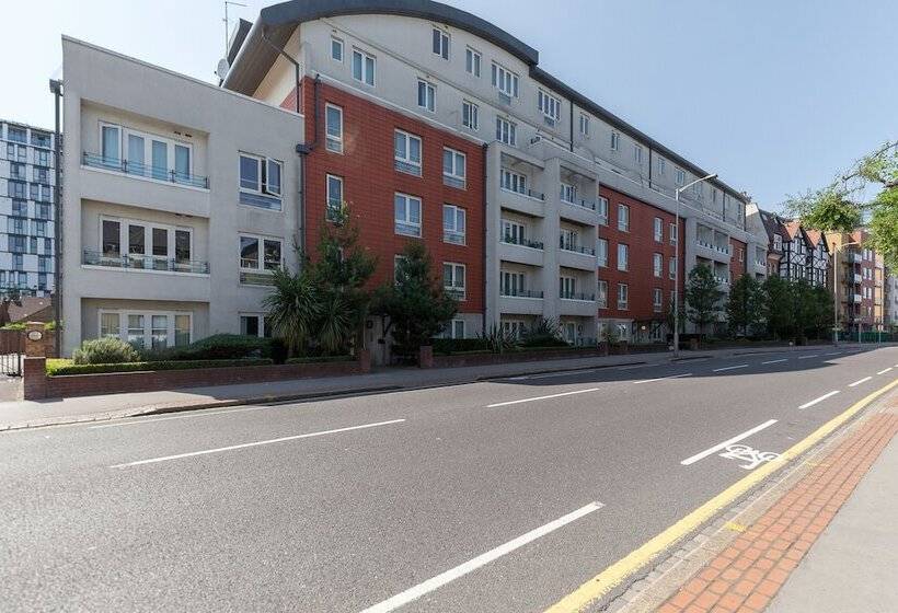 Roomspace Apartments Park Lane