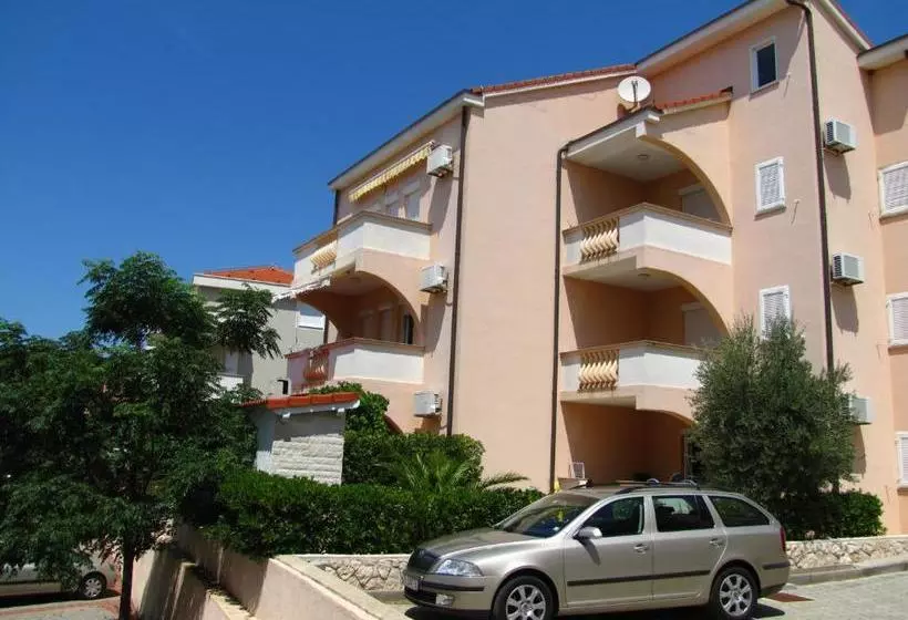 Apartment Zeljko