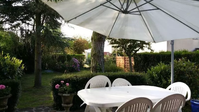 Aamiaismajoitus (B&B) Chambres D Hôtes Confortables