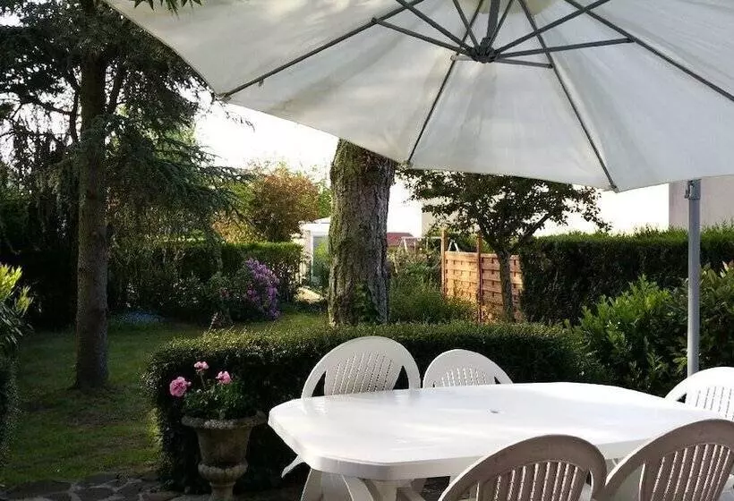 Aamiaismajoitus (B&B) Chambres D Hôtes Confortables