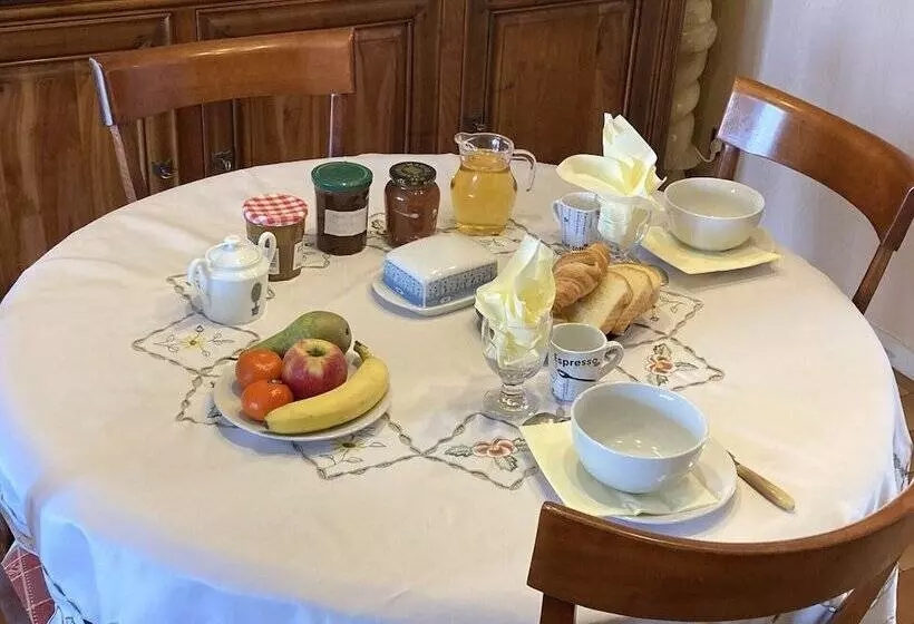 Aamiaismajoitus (B&B) Chambres D Hôtes Confortables