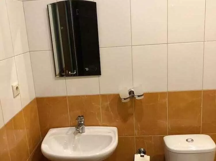 Majatalo Voyazh Guest House