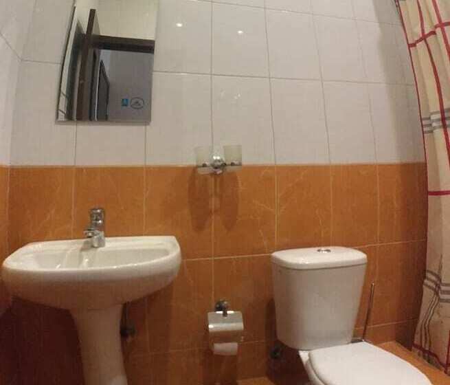 膳宿费 Voyazh Guest House