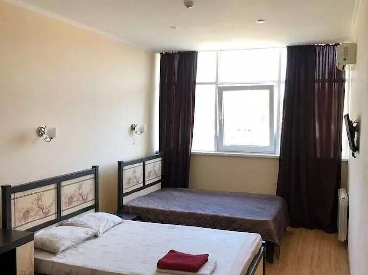 Majatalo Voyazh Guest House