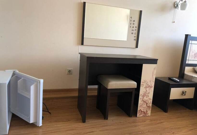 膳宿费 Voyazh Guest House