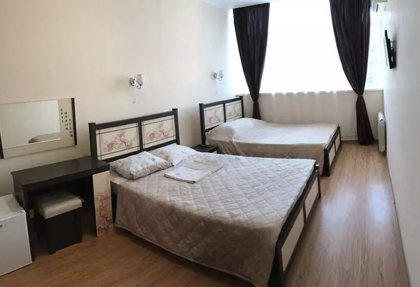 Majatalo Voyazh Guest House