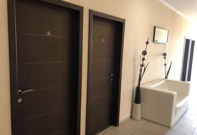 膳宿费 Voyazh Guest House