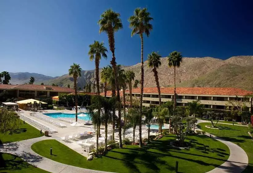 Hilton Palm Springs Resort