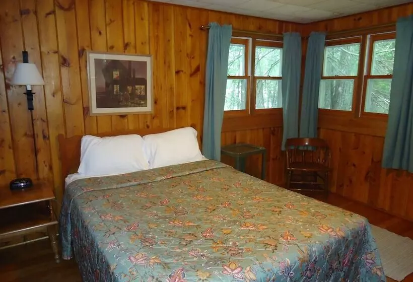 Holiday Acres Resort