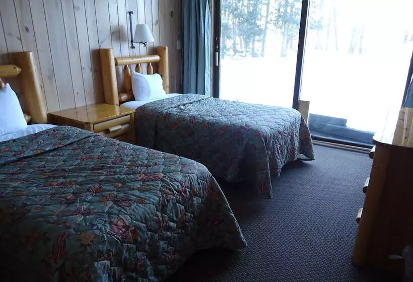 Holiday Acres Resort