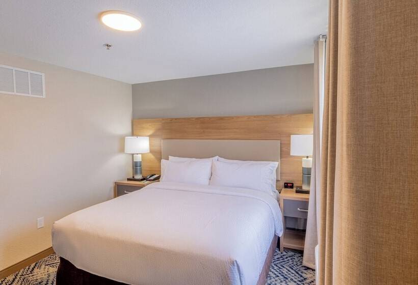 فندق Candlewood Suites Wichita Northwest, An Ihg