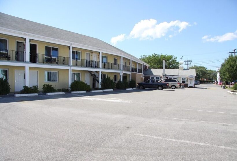 هتل Cape Cod Inn