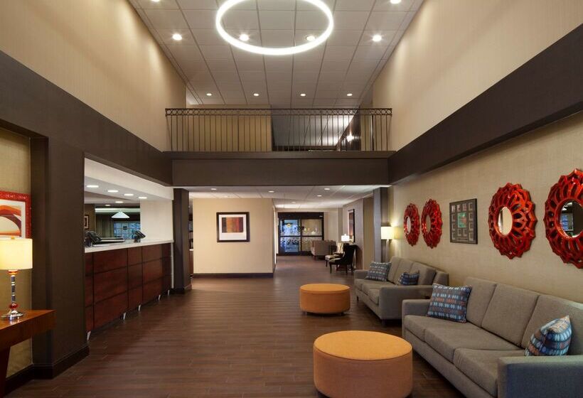هتل Hampton Inn Charlestonsouthridge