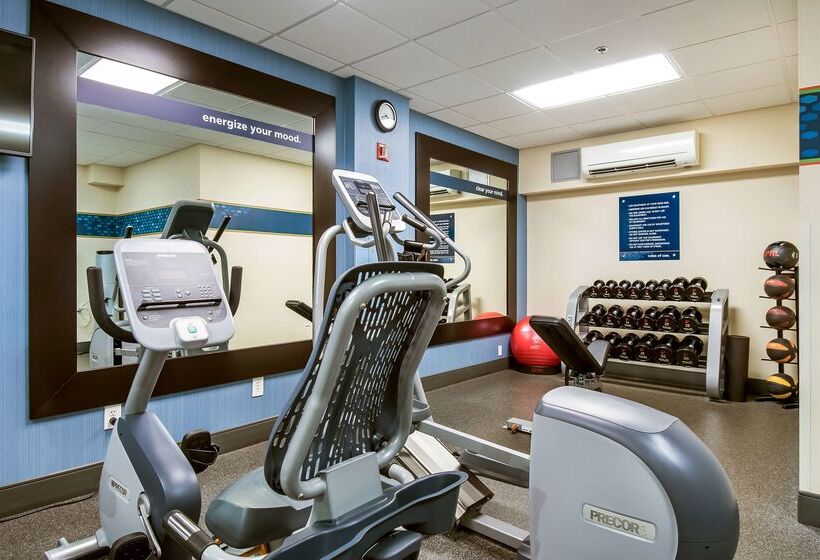 בית מלון כפרי Hampton Inn Columbus West