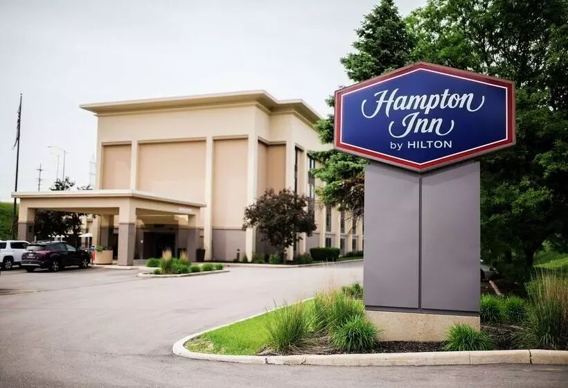 호텔 Hampton Inn By Hilton Milwaukee Northwest