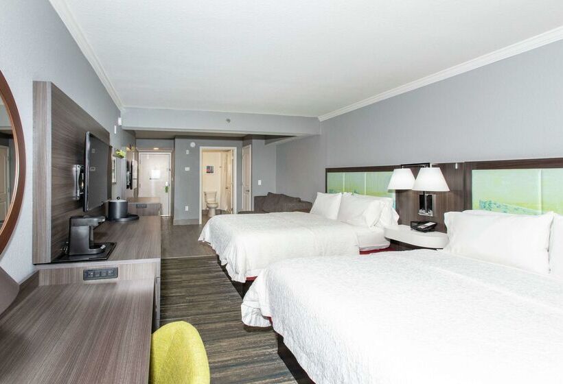Отель Hampton Inn St. Augustine Beach
