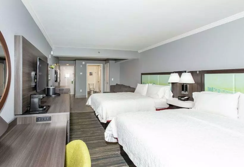 Отель Hampton Inn St. Augustine Beach