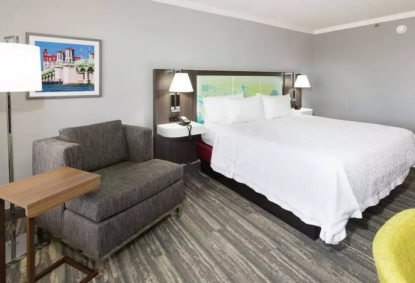 Отель Hampton Inn St. Augustine Beach