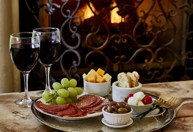 בית מלון כפרי Harbourview Inn