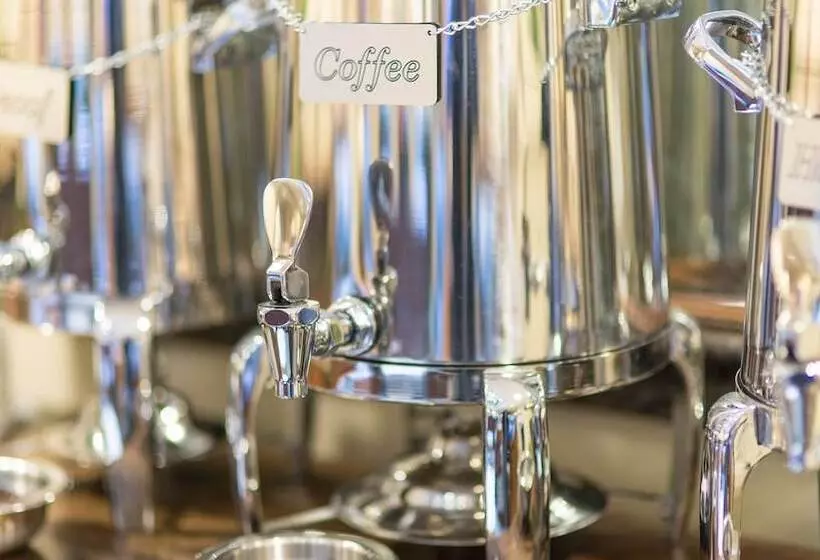 בית מלון כפרי Harbourview Inn